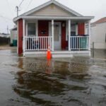 noreaster batters us northeast coast