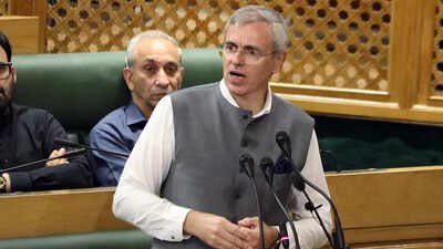 omar abdullah moved the resolution that calls on union govt to restore full statehood of jampk