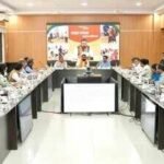 01485514 294e 4c28 b997 fd99e0ad38b0 cm samrat choudhary and union minister nitin gadkari at a review meeting in patna on thursdayjpg