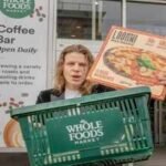 a new york entrepreneur pitched his high protein lupini bean pizzas to stores from a citi bike after launching in 2025 his brand loopini surpassed 700000 in revenue by april 2026