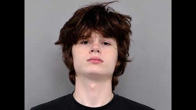 alexandros paporakis called himself a sociopathic white supremacist neo nazi filled with hatred fantasizing about mass murder nearly every day