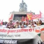 bf3b306c 2f06 44fa 9138 580e7a6f95c3 2nd oct patna india bloc leaders protest 05jpg