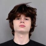 car registered to alexandros paporakis entered the parking of the balaji temple and then left after 15 minutes