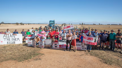 farmers in western victoria protest against the proposed vni west transmission line image abc news