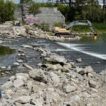 in 1899 indianapolis built a dam to create a boating lake on the white river 127 years later crews are removing it image credit aol