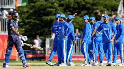 india crush sri lanka