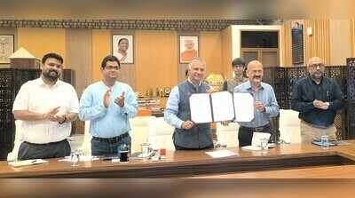 oct 16 nalanda university vice chancellor displays a copy of the moujpeg