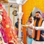 oct 17 cm samrat choudhary offers prayer at a puja pandal in patna on saturdayjfif