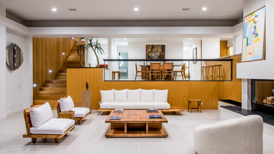 steve mcqueen known for films including bullitt and the great escape lived in the malibu house with his then wife actor ali macgraw during the 1970s