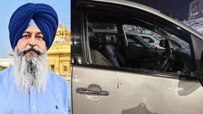 the victim navjeet singh neetu 57 was driving his toyota innova car back home in krishna nagar when the incident occurred