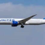united airlines flight makes emergeny landing in las vegas nevada